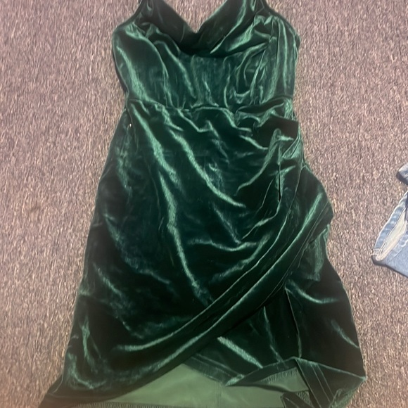green cider formal dress - Picture 1 of 3